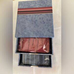Creative Memories red and blue/grey picfolio 2 mini albums, new in box, 4x4